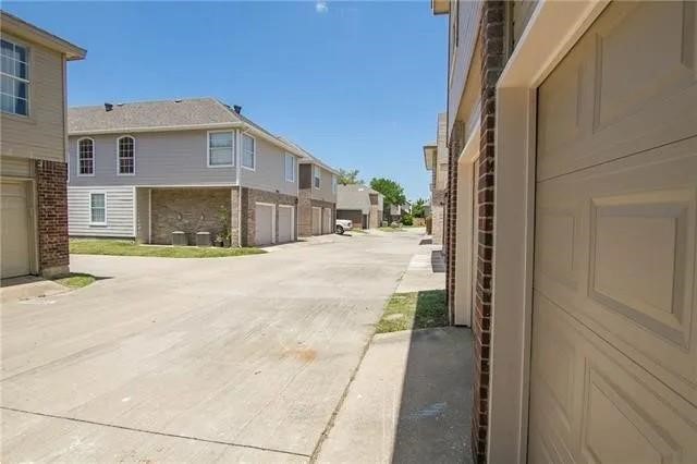 9401 Blue Jay Way Irving TX 75063