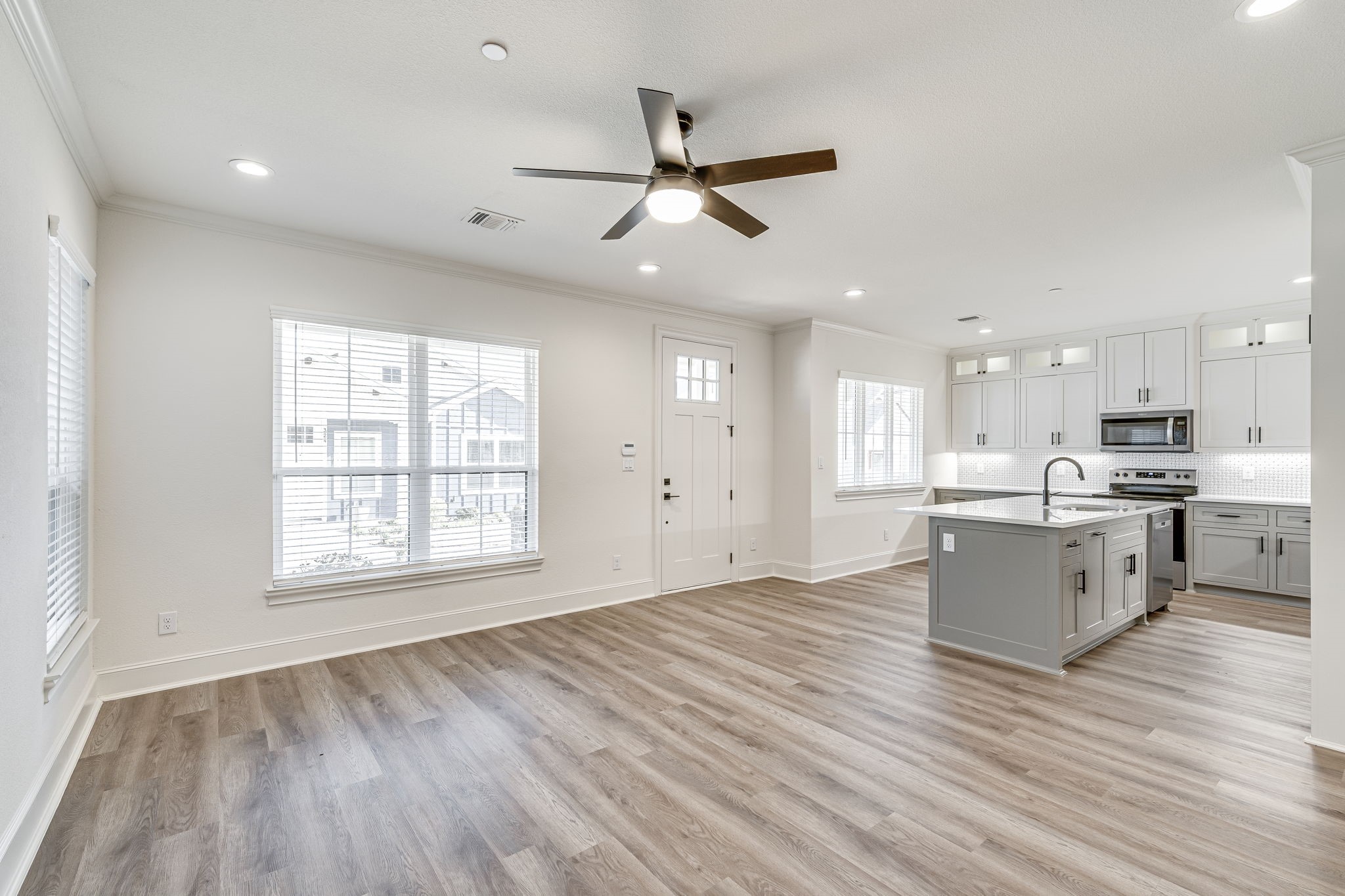 312 Woodside Trail Waxahachie TX 75165