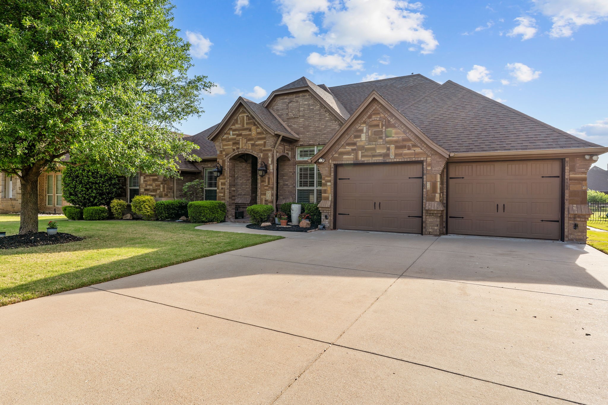 3226 Ferry Boat Lane Granbury TX 76049