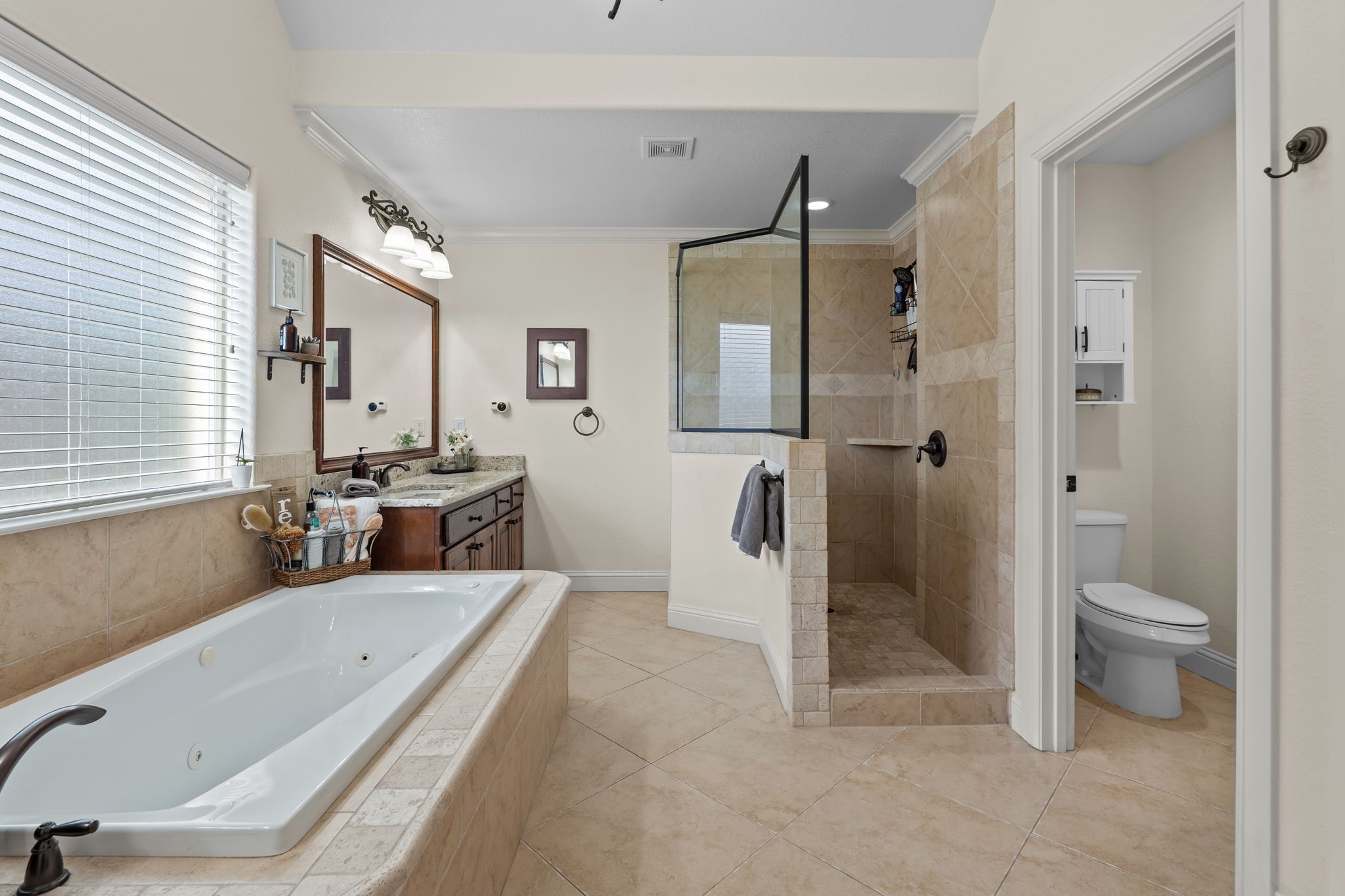 3226 Ferry Boat Lane Granbury TX 76049