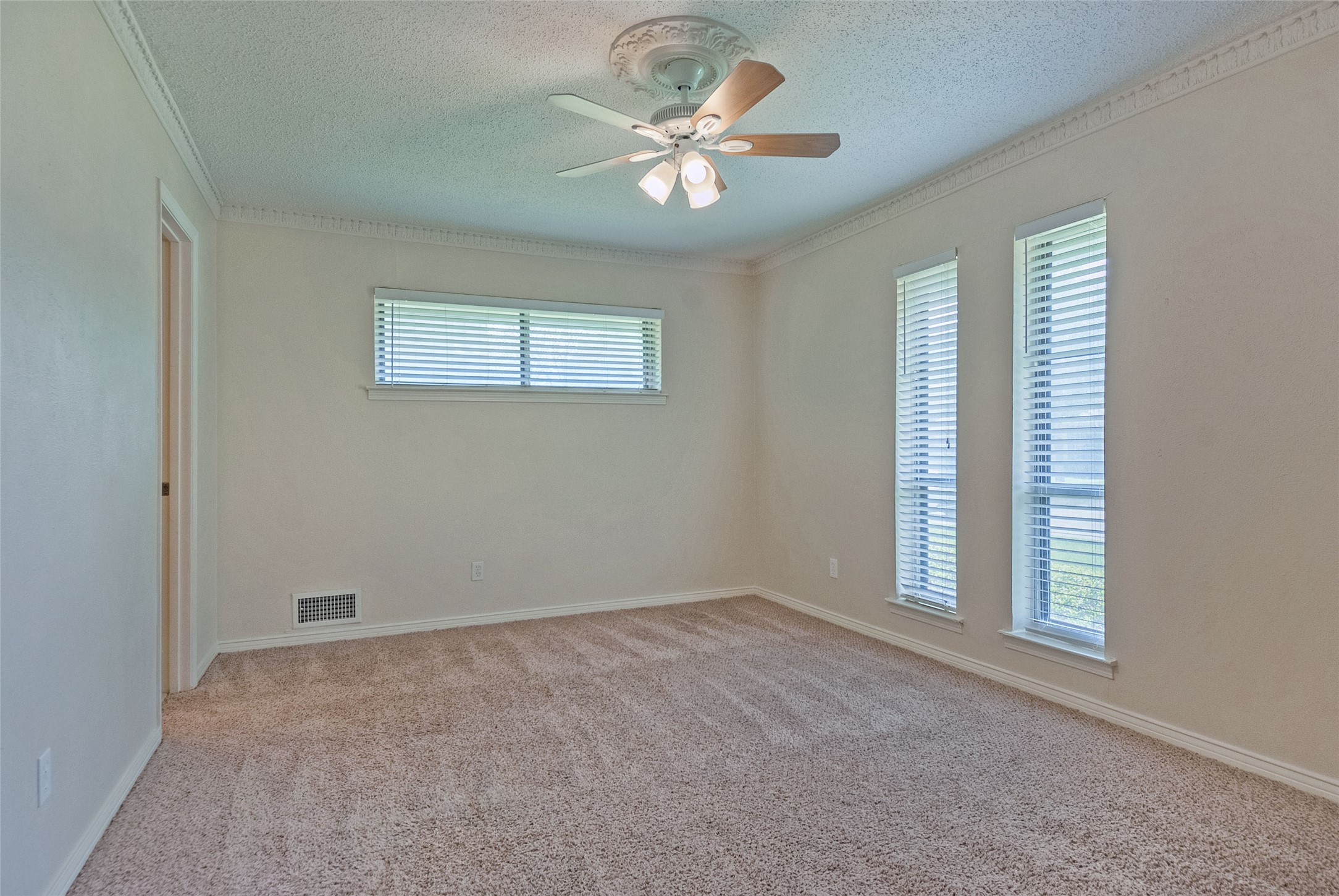 6123 Rincon Way Dallas TX 75214