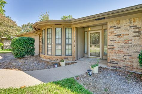 7632 Perkins Drive North Richland Hills TX 76182