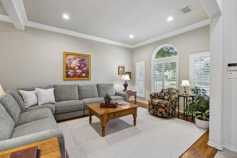 6970 Aspen Creek Lane Dallas TX 75252