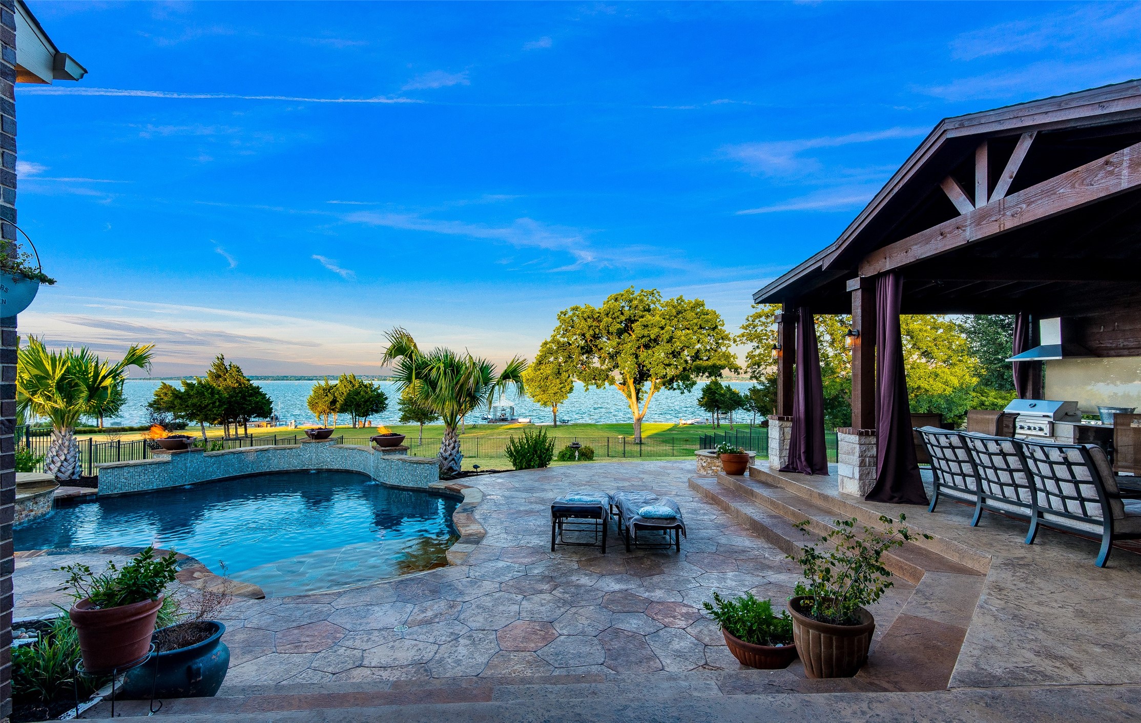 9502 Waters Lane Rowlett TX 75089
