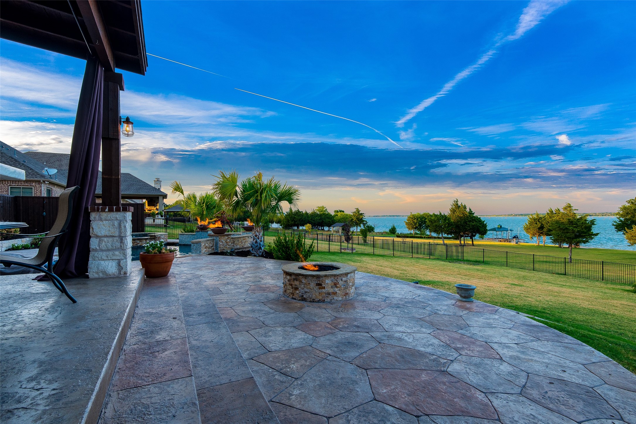 9502 Waters Lane Rowlett TX 75089