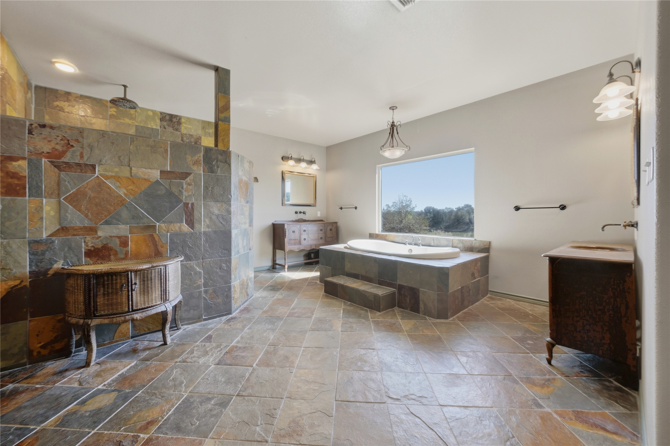 4101 Vz County Road 1222 Grand Saline TX 75140