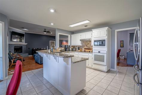 5607 Wedgefield Road Granbury TX 76049