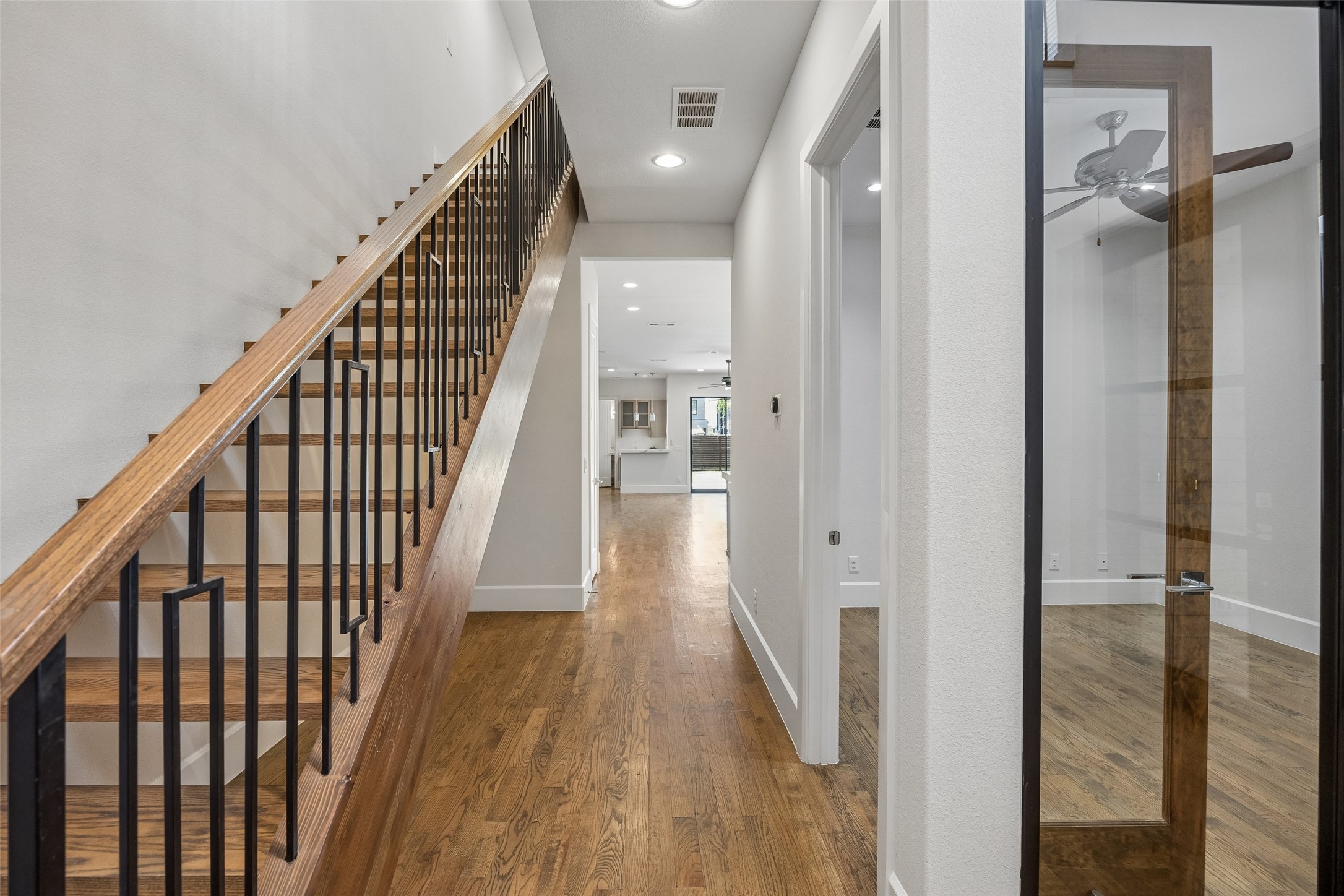 2319 N Prairie Avenue Dallas TX 75204