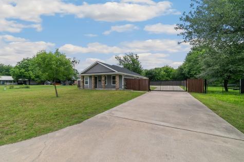 206 Central Avenue Farmersville TX 75442