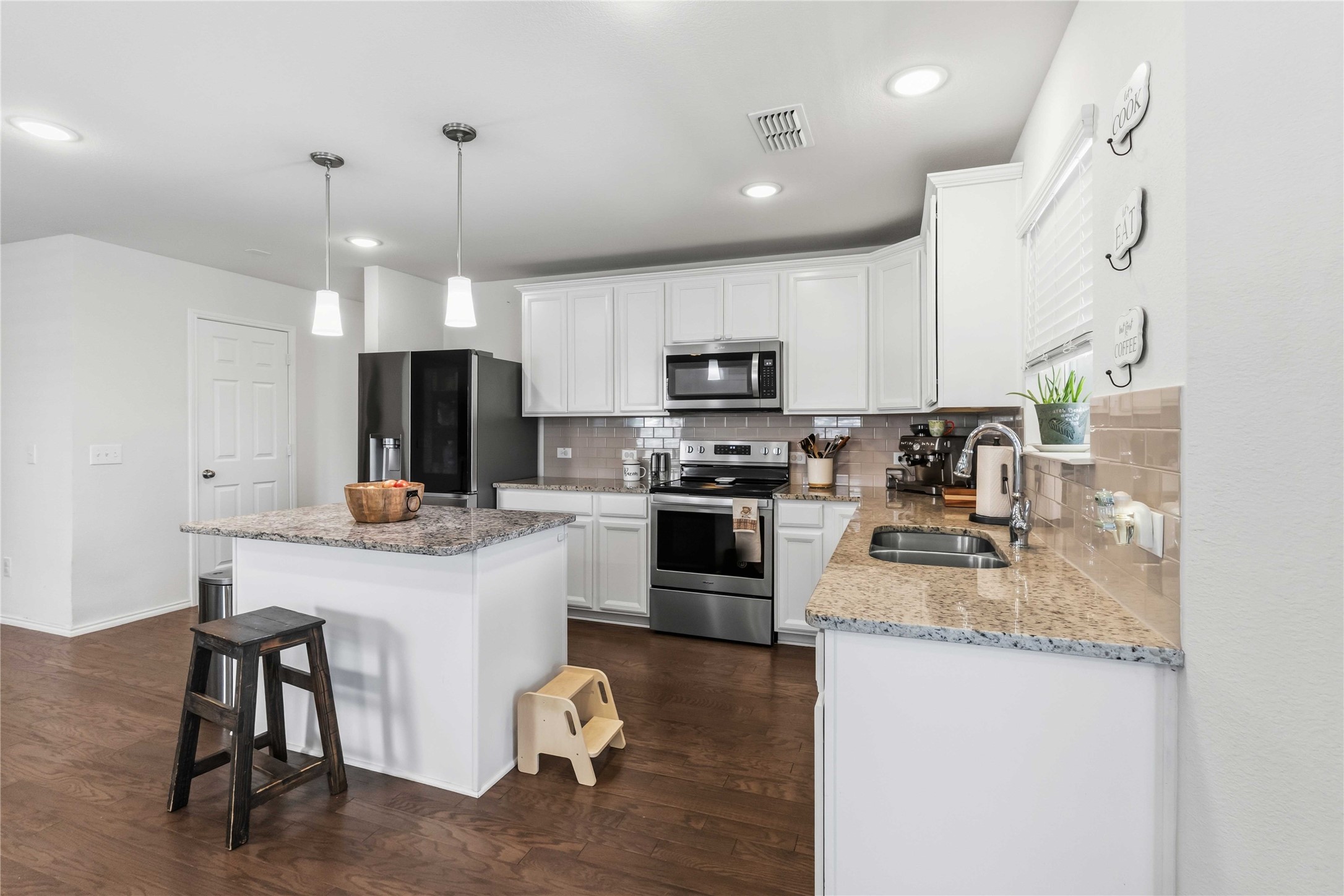 759 Brockwell Bend Forney TX 75126