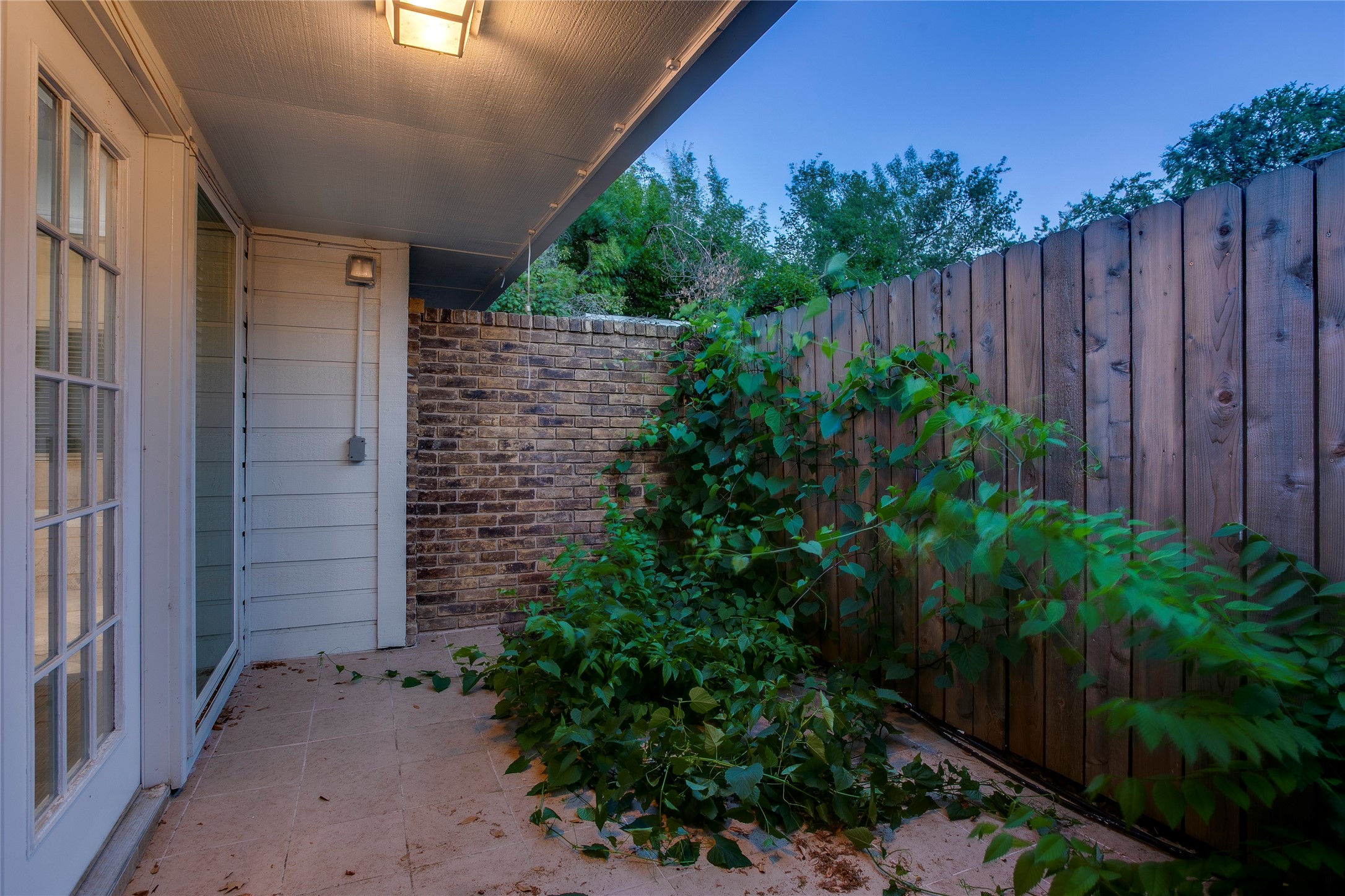 18512 Crownover Court Dallas TX 75252