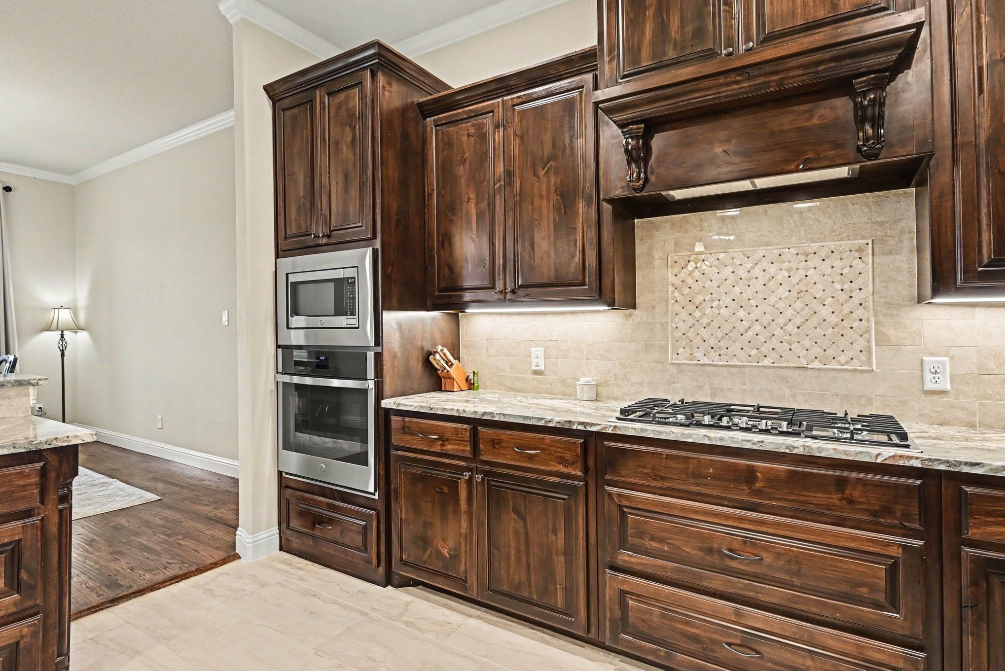 1019 Kingsley Court Weatherford TX 76087