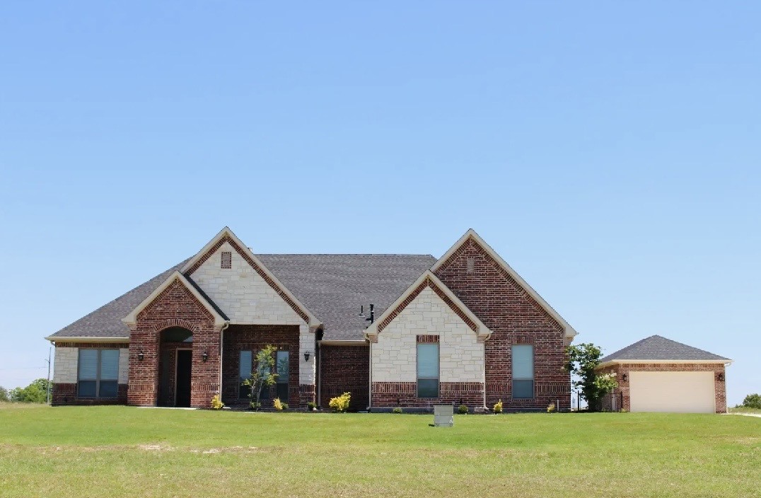 1019 Kingsley Court Weatherford TX 76087