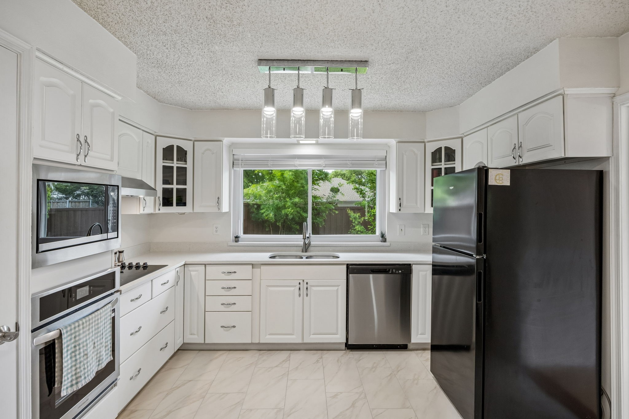 1820 Auburn Drive Richardson TX 75081