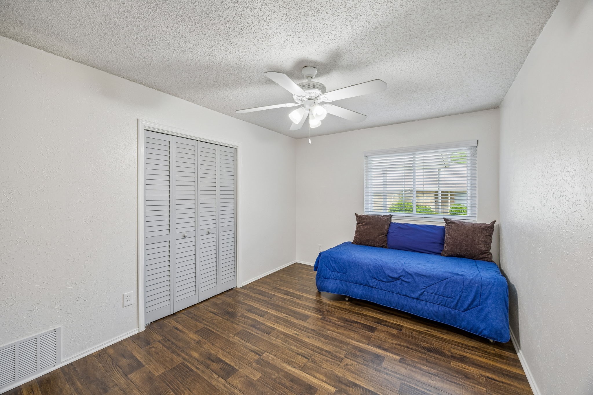 1820 Auburn Drive Richardson TX 75081