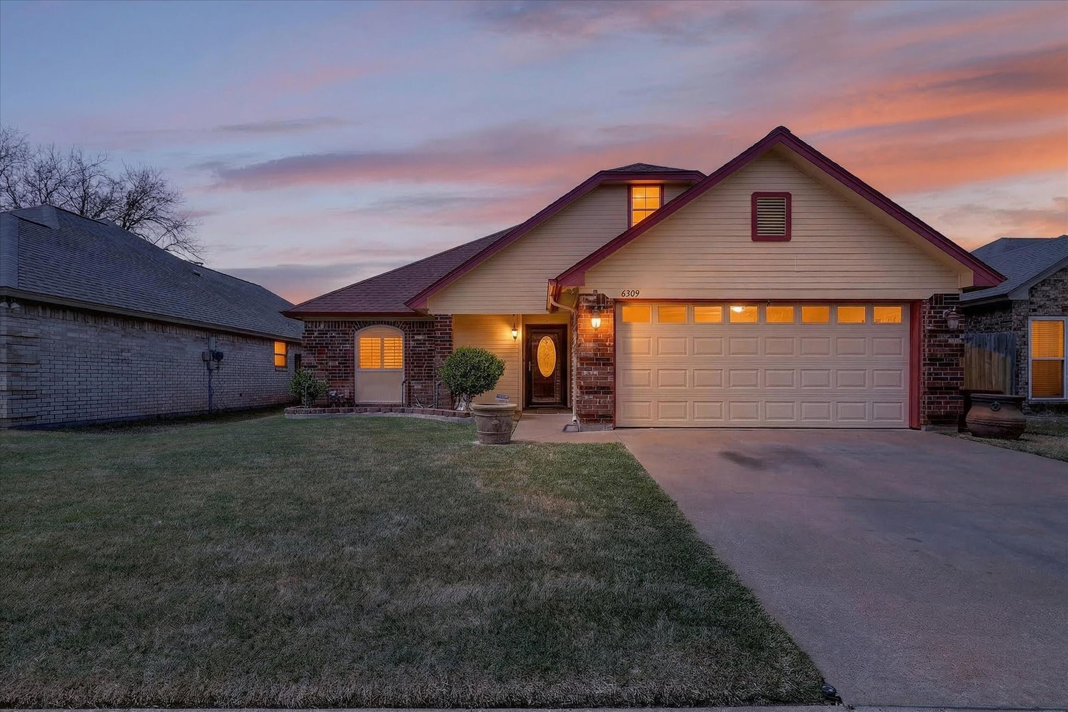 6309 Woodcreek Trail Fort Worth TX 76179