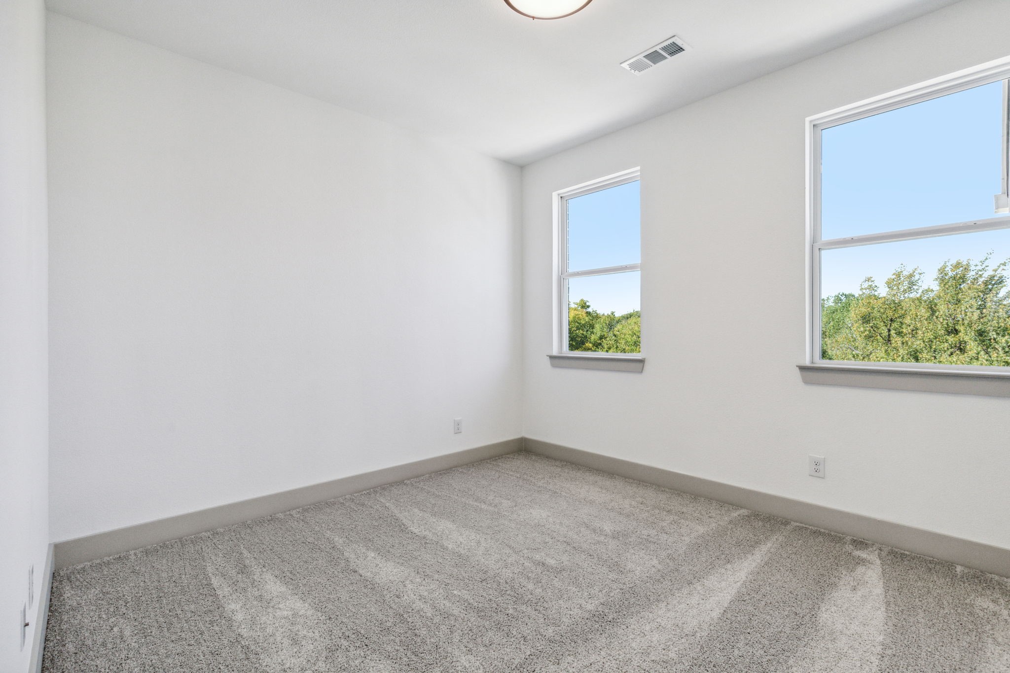 2541 Carmelita Street Dallas TX 75212