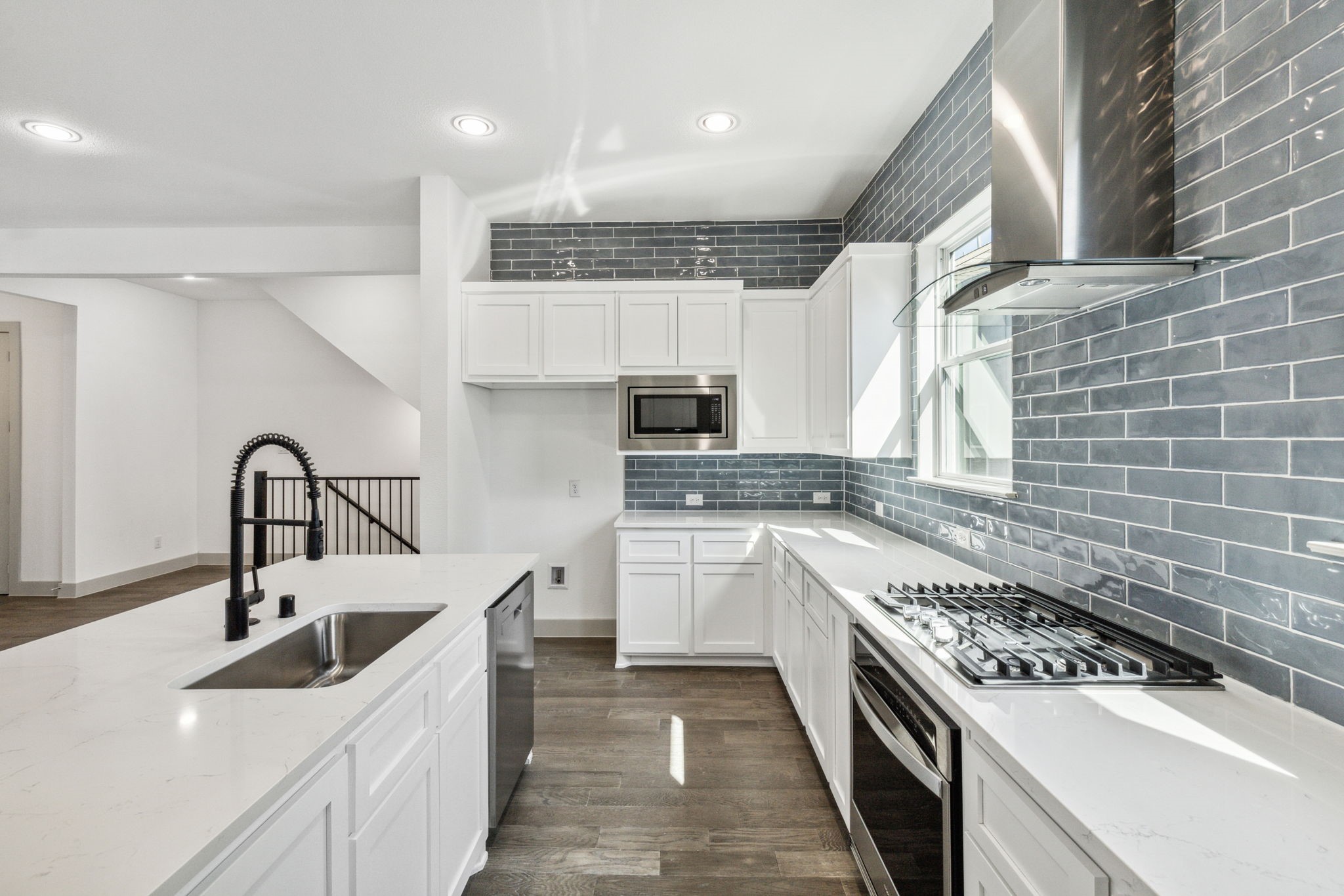 2541 Carmelita Street Dallas TX 75212