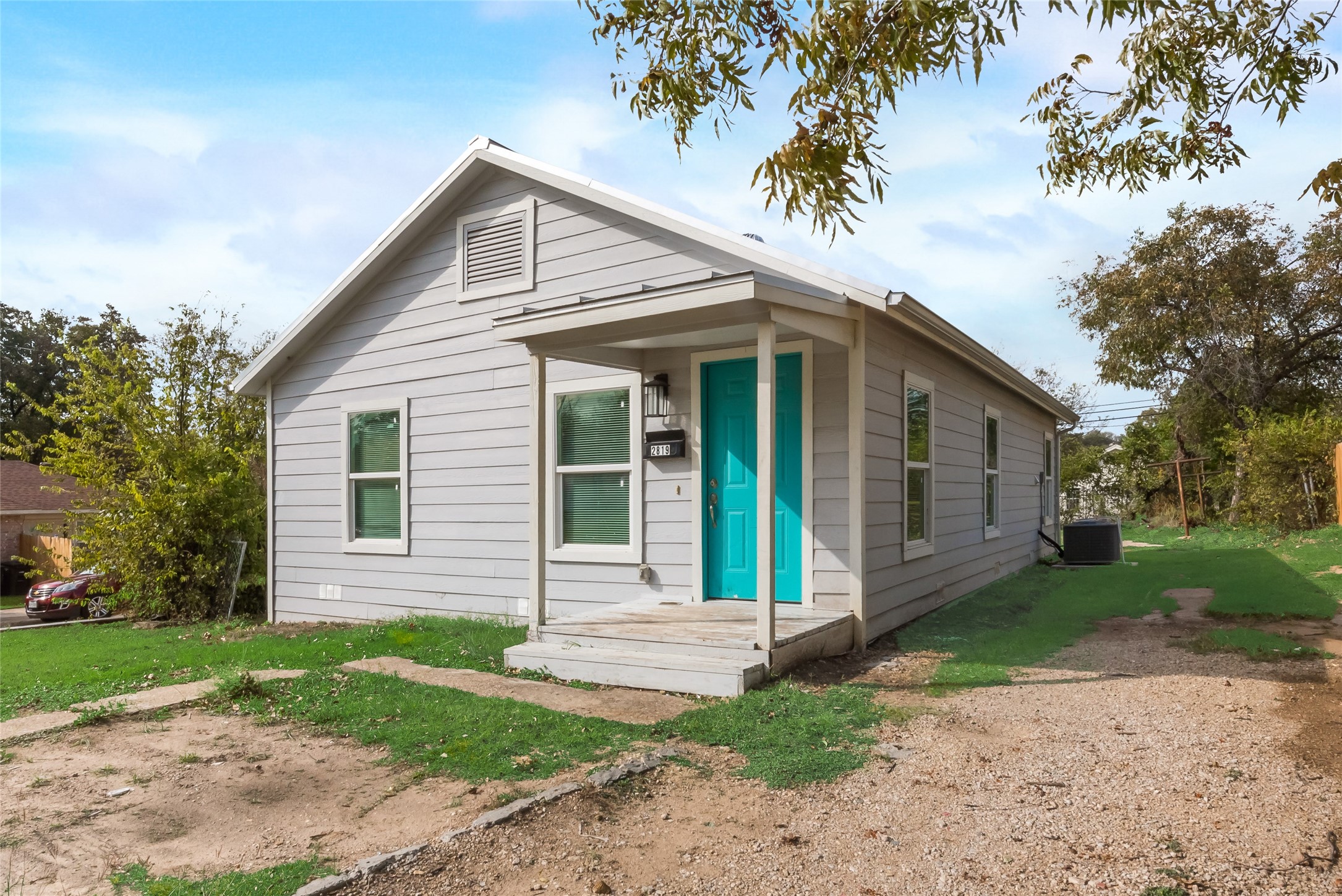 2819 Lee Avenue Fort Worth TX 76106