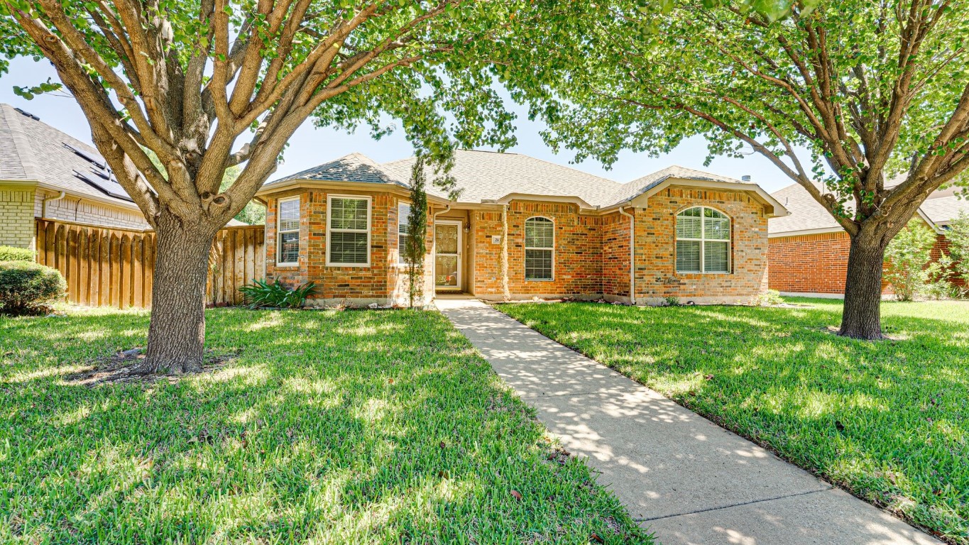 213 Garden Valley Lane Red Oak TX 75154