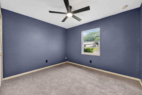 302 Independence Drive Garland TX 75043
