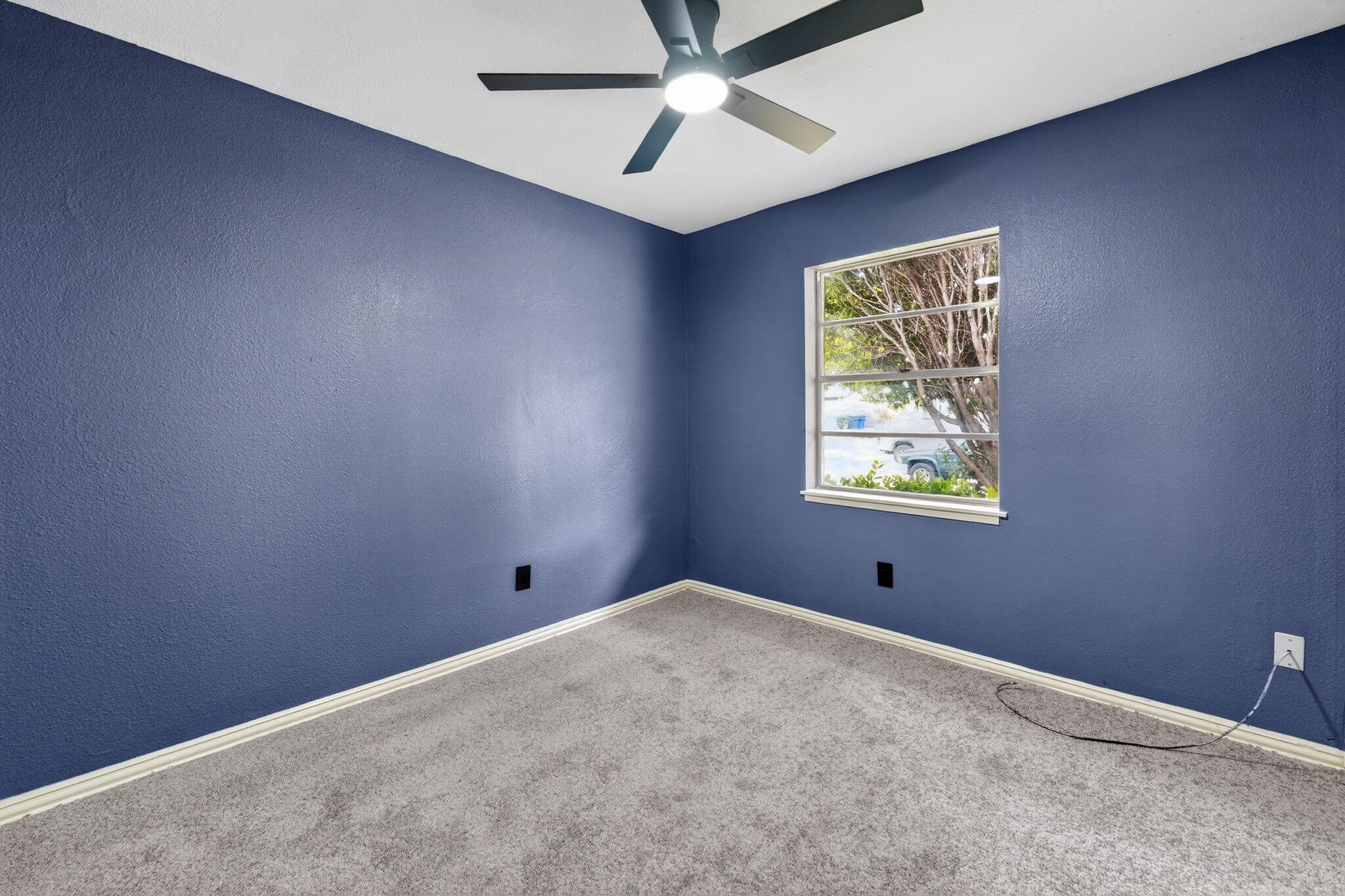 302 Independence Drive Garland TX 75043