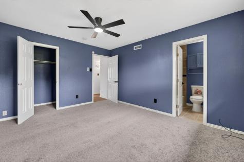 302 Independence Drive Garland TX 75043