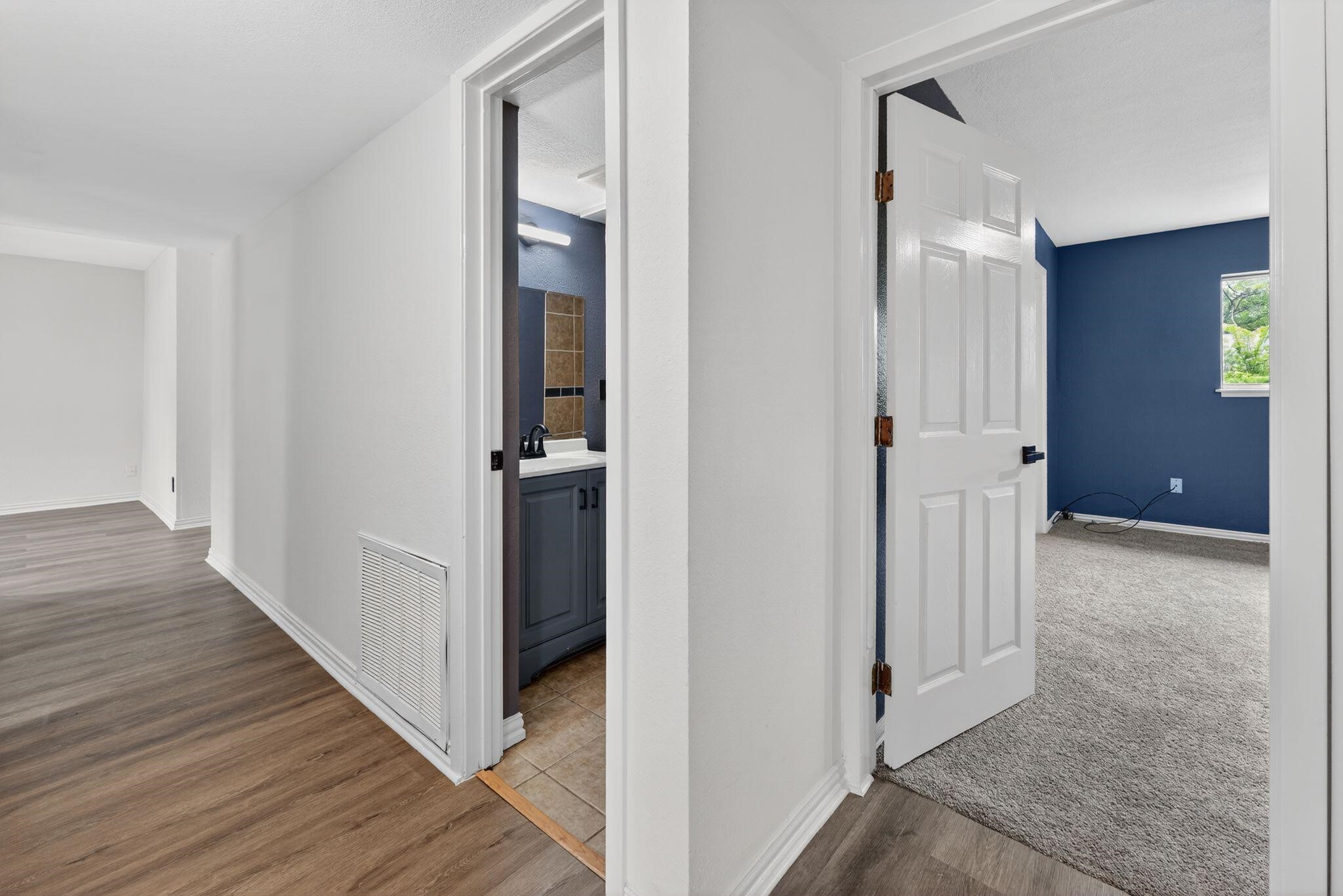 302 Independence Drive Garland TX 75043