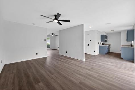 302 Independence Drive Garland TX 75043