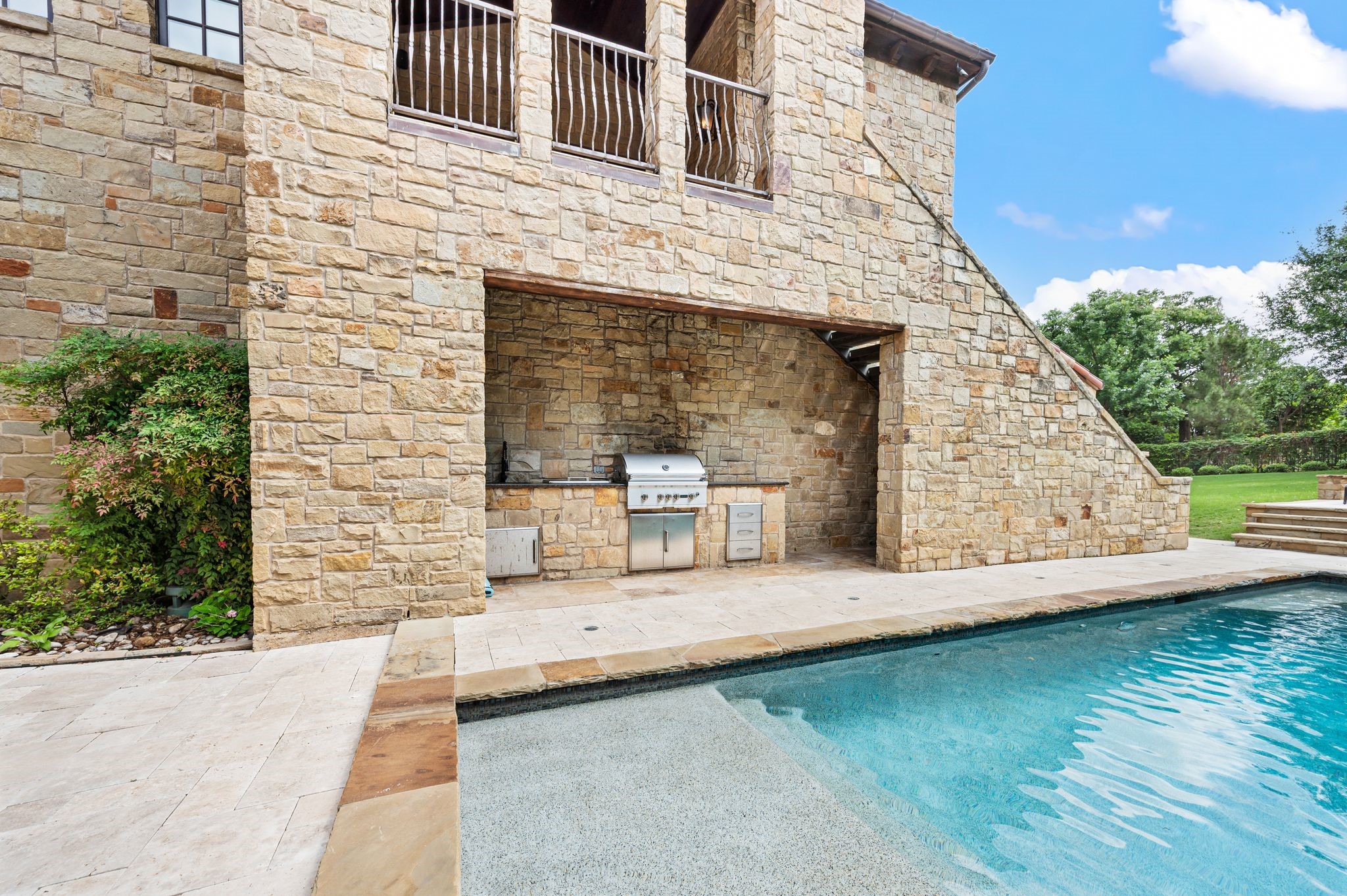 2217 King Fisher Drive Westlake TX 76262