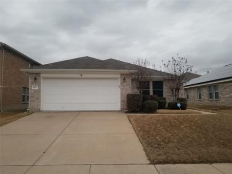 2132 Van Zandt Drive Grand Prairie TX 75052
