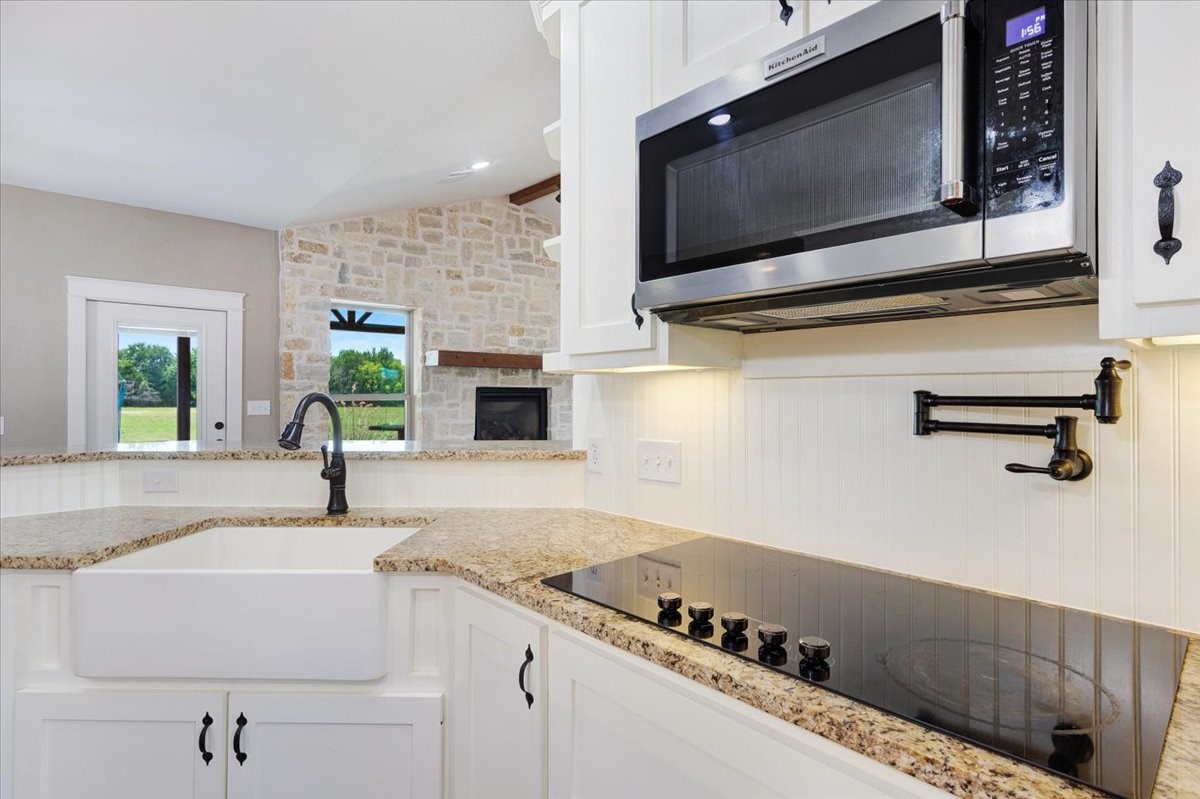 516 Spring Town Road Van Alstyne TX 75495