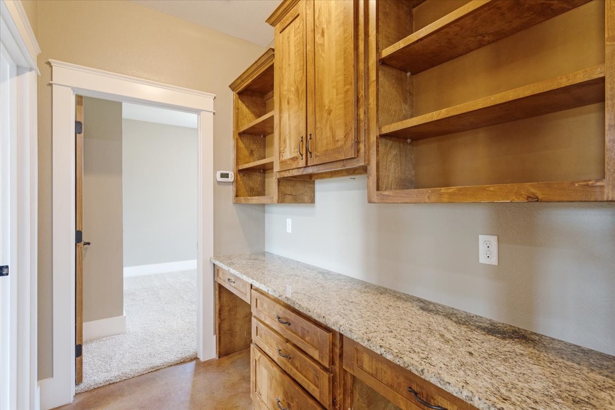 516 Spring Town Road Van Alstyne TX 75495