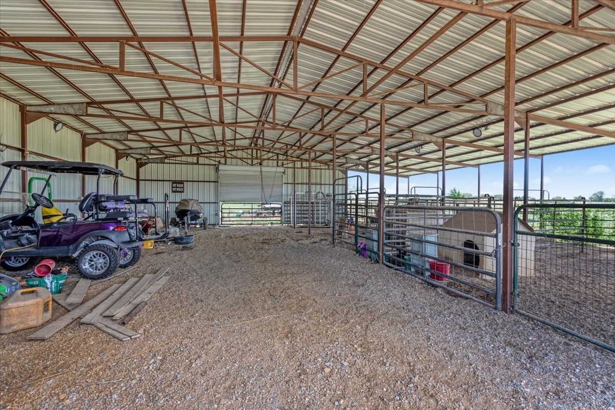 516 Spring Town Road Van Alstyne TX 75495