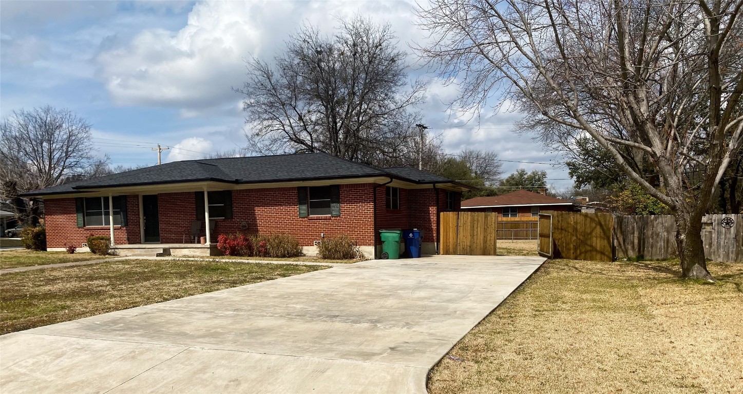 2524 Rolling Hills Drive Greenville TX 75402