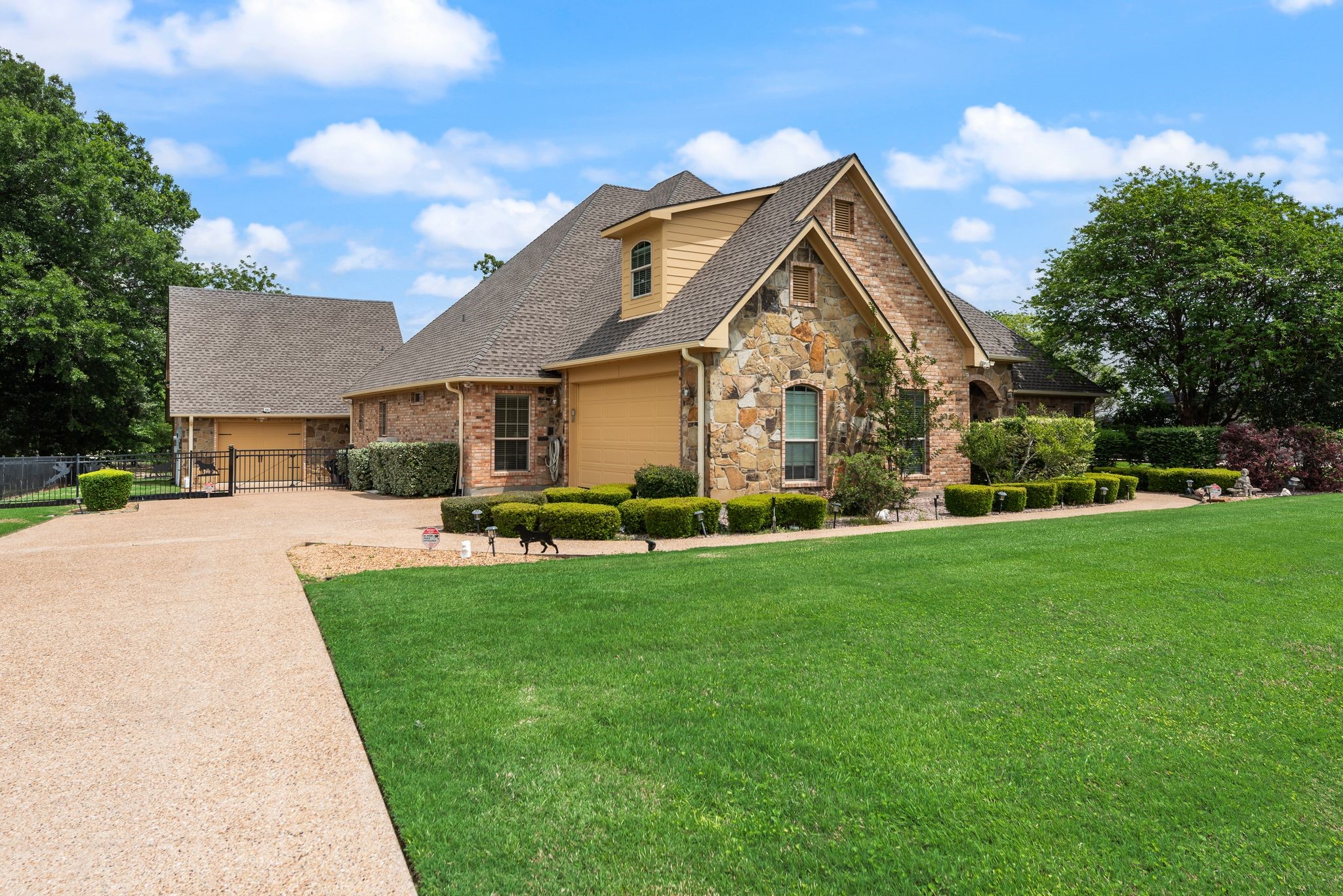205 Canal Street Corsicana TX 75109
