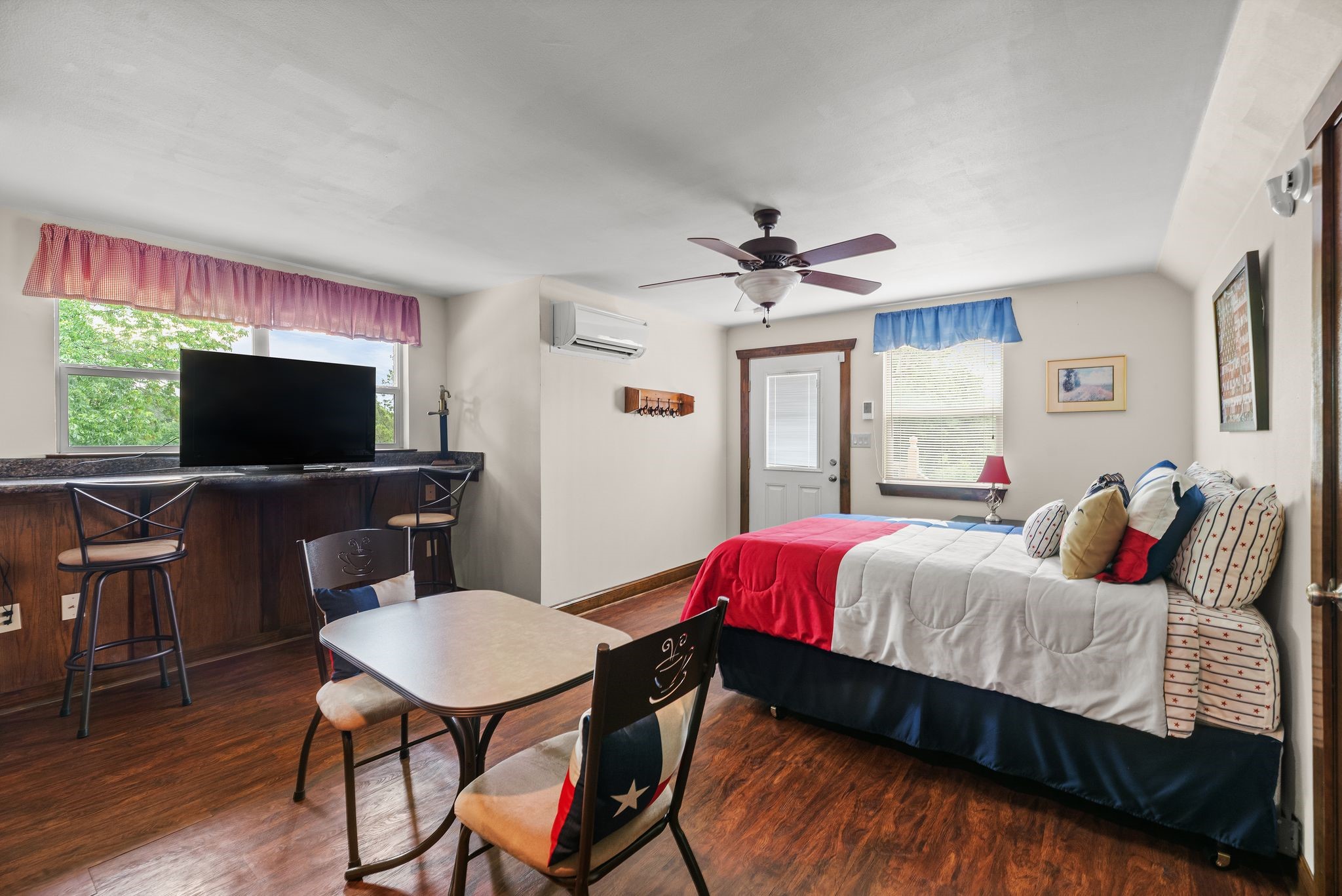 205 Canal Street Corsicana TX 75109