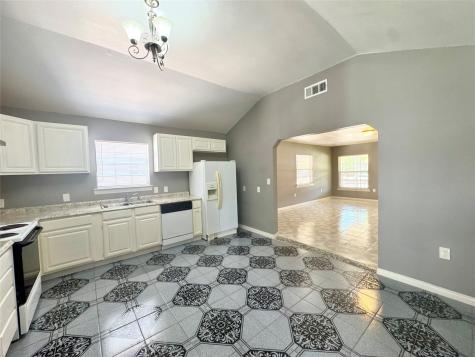 1705 Oak Lea Drive Irving TX 75061