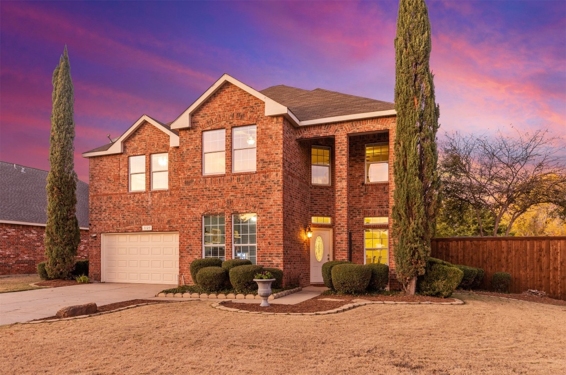 1125 Whispering Trail Circle Lewisville TX 75067