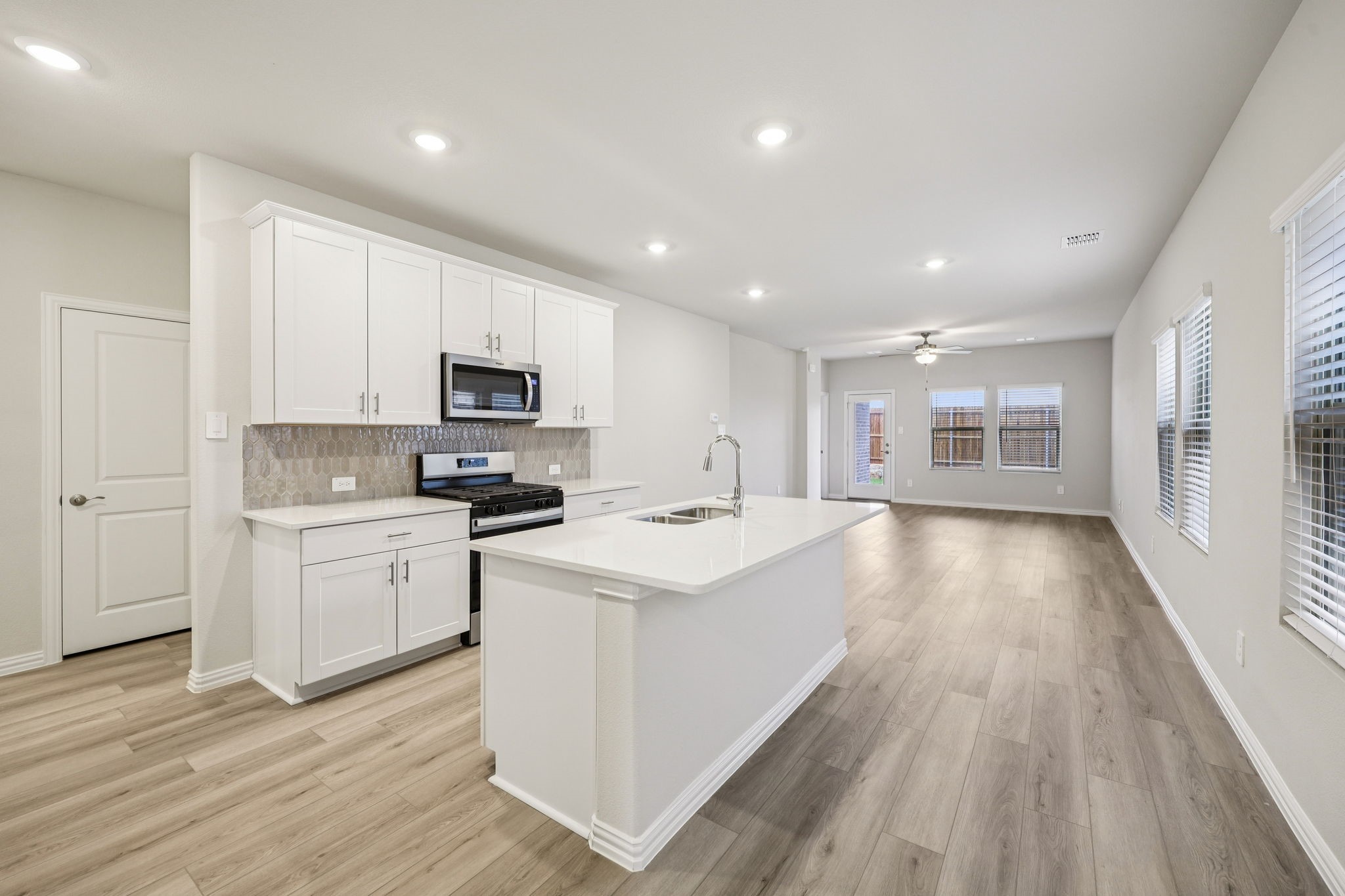 2113 Rannoch Street Sherman TX 75092