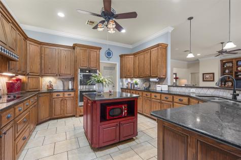 130 Winding Trail Crawford TX 76638