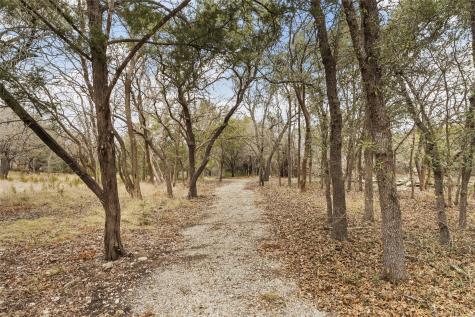 130 Winding Trail Crawford TX 76638