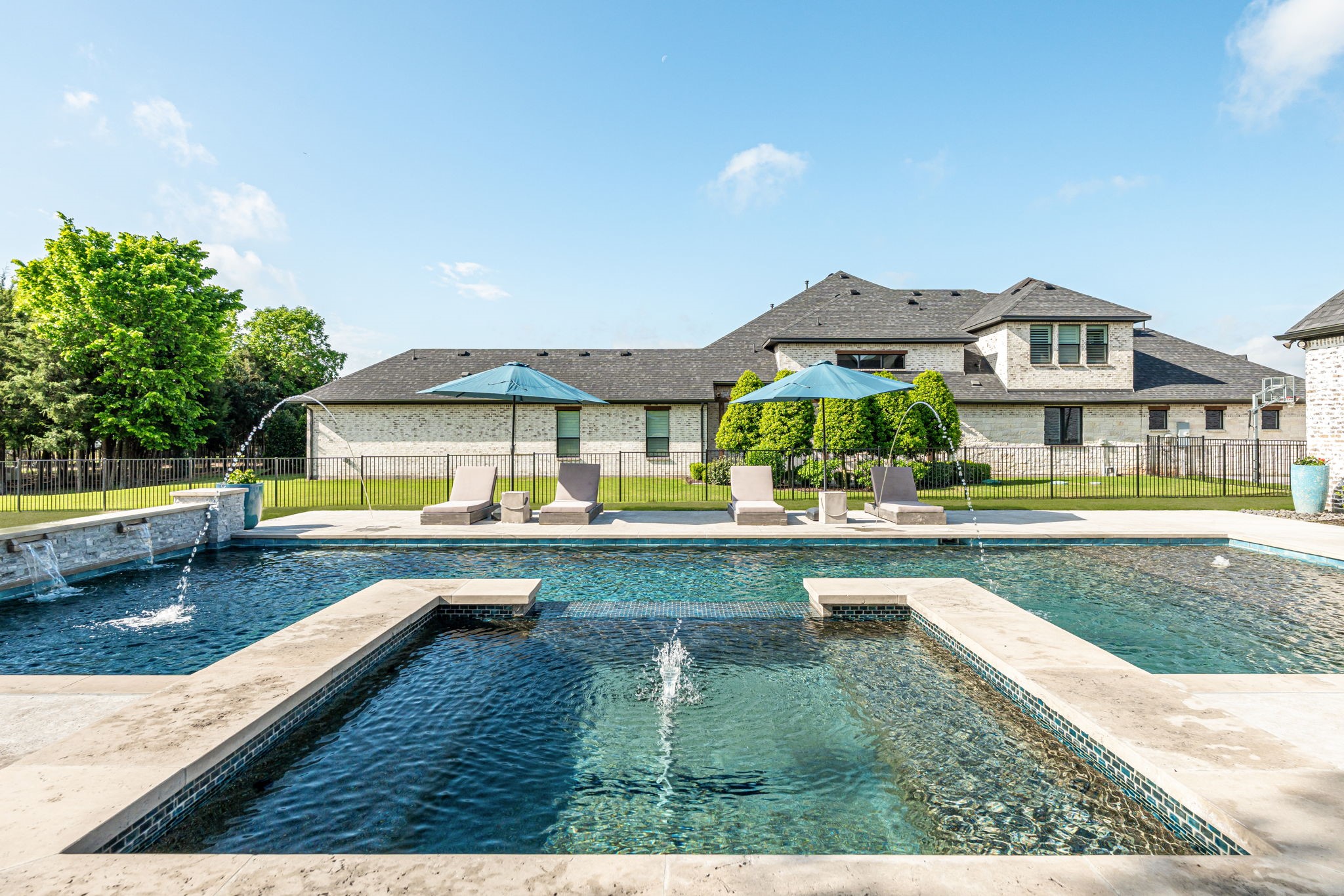 930 Harbour Oaks Court Fairview TX 75069