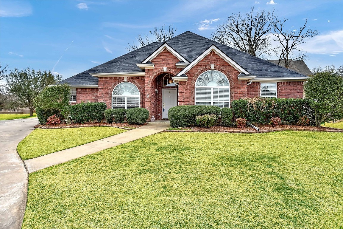 2102 Renaissance Drive Denison TX 75020