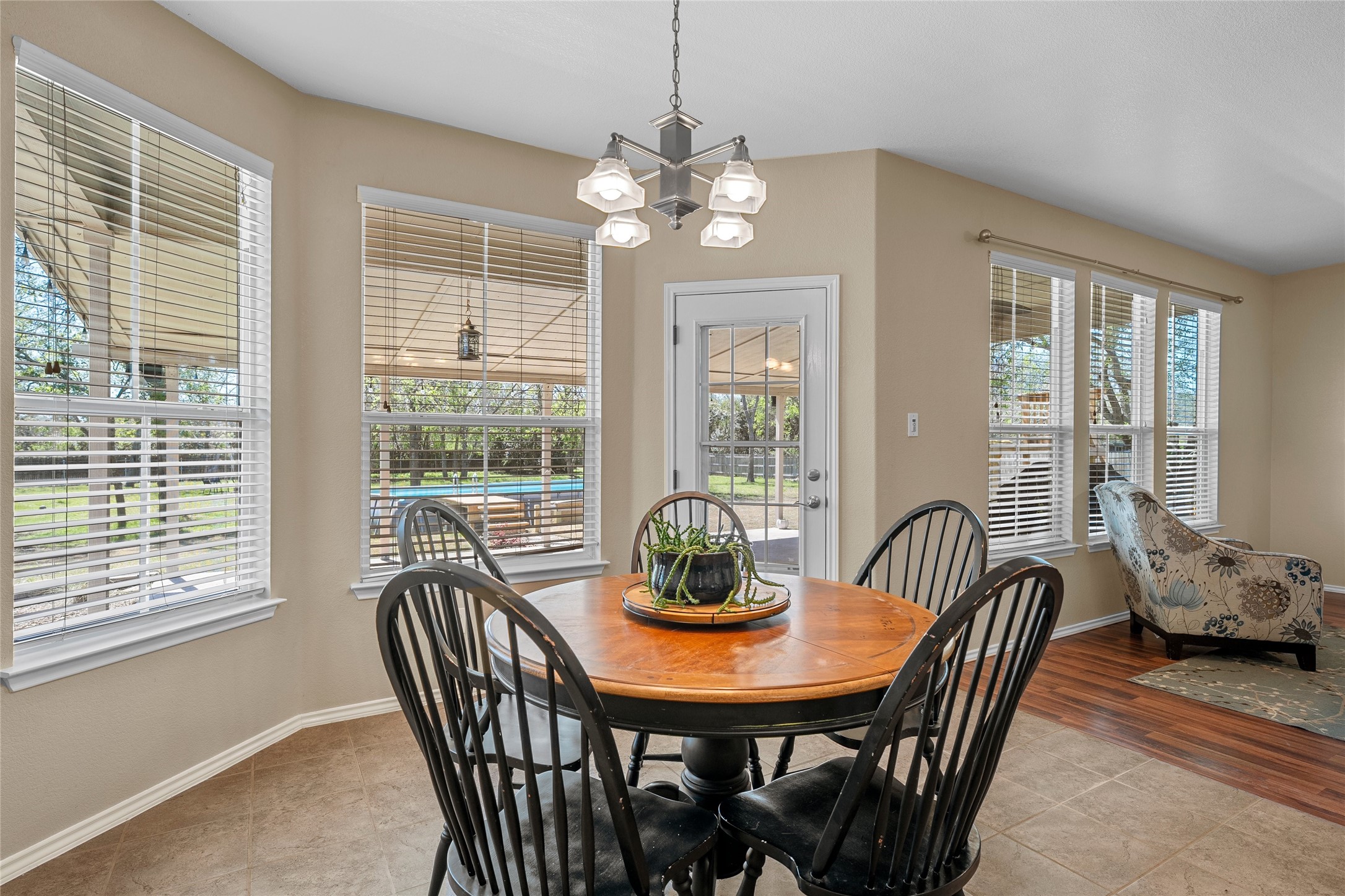 6725 Serena Lane Waco TX 76712