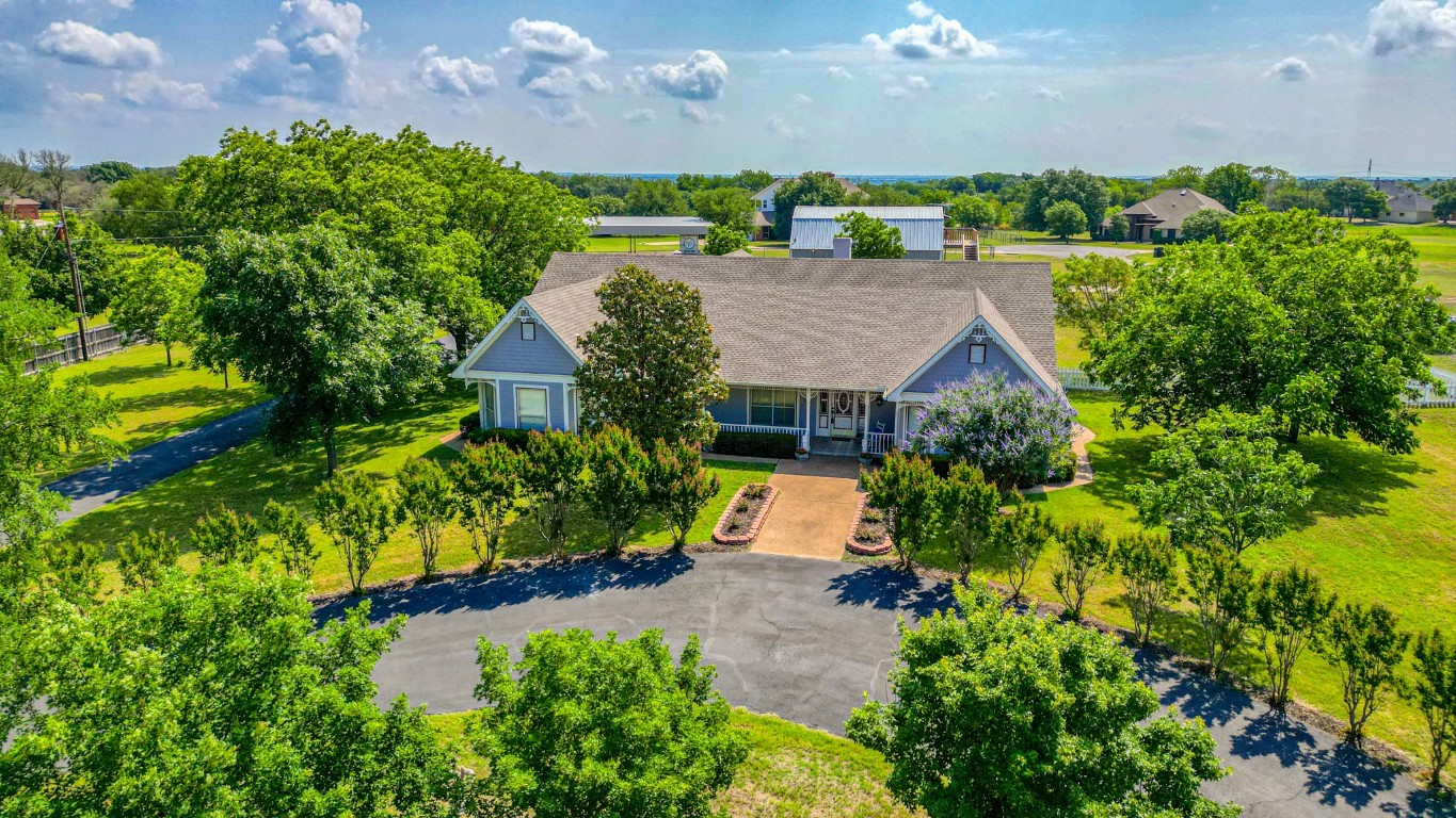 2717 Clear Lake Road Weatherford TX 76087