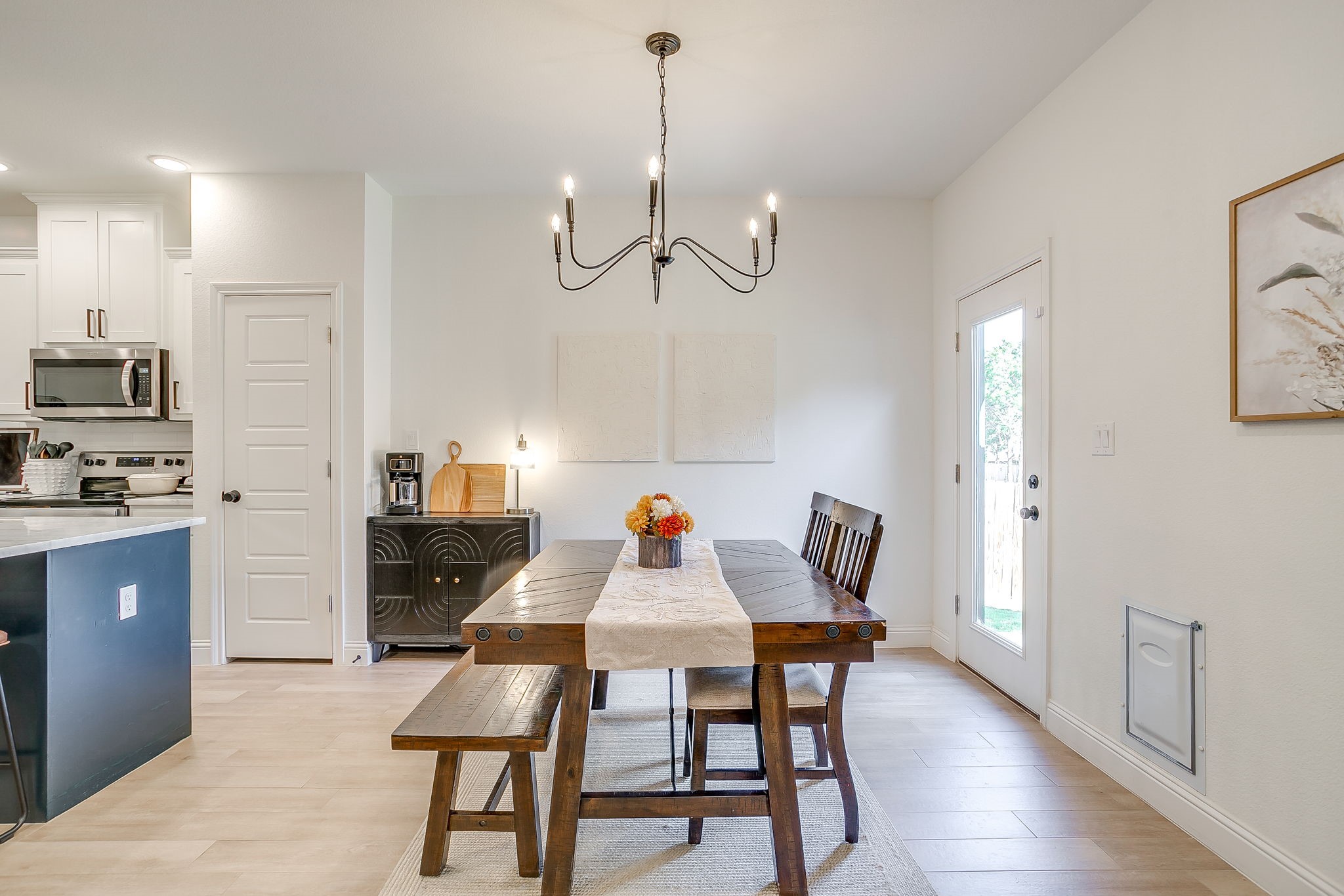 2217 Forest Hill Lane Granbury TX 76048