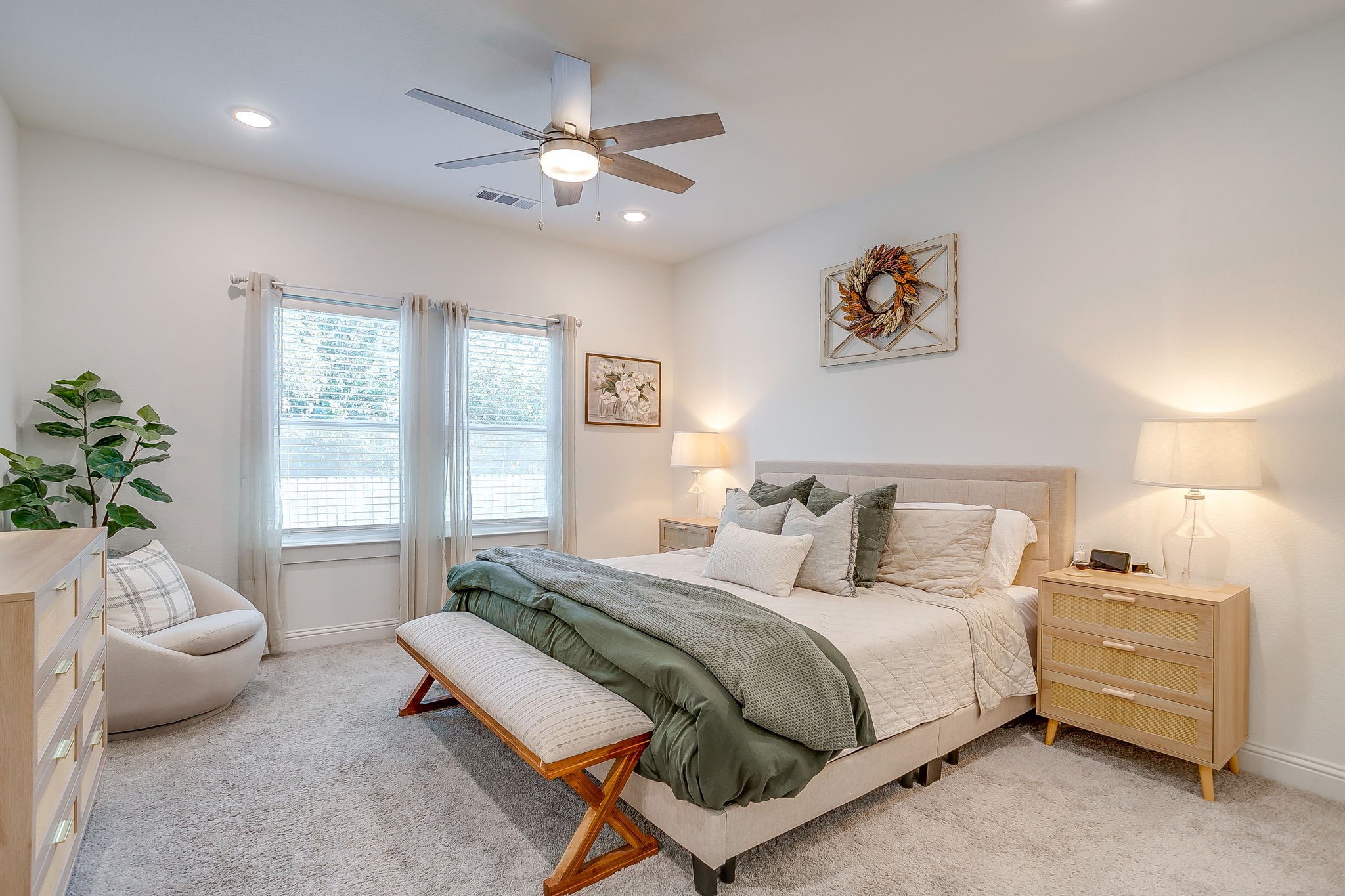 2217 Forest Hill Lane Granbury TX 76048