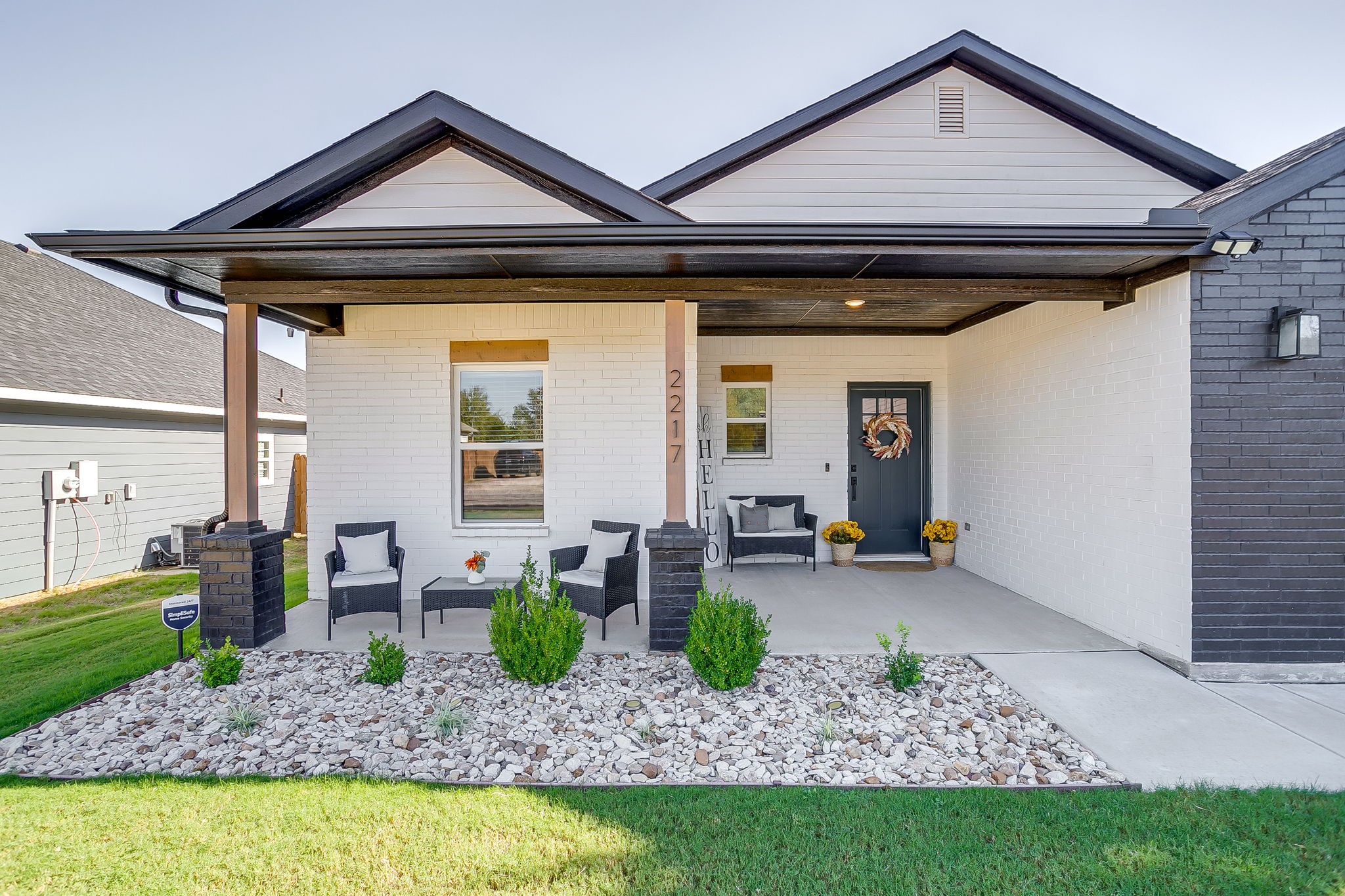 2217 Forest Hill Lane Granbury TX 76048