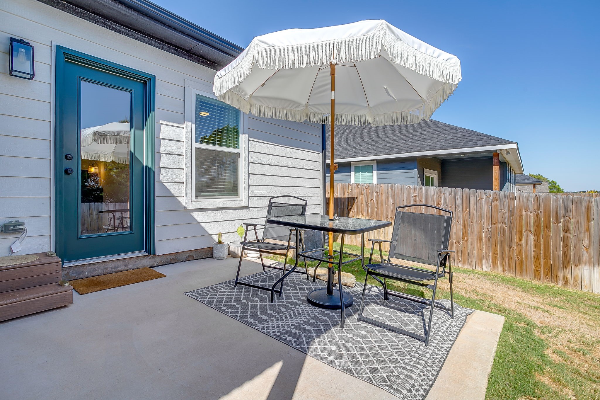 2217 Forest Hill Lane Granbury TX 76048